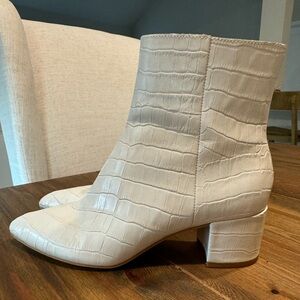 Dolce Vita Crocodile Ivory Booties. Size 7